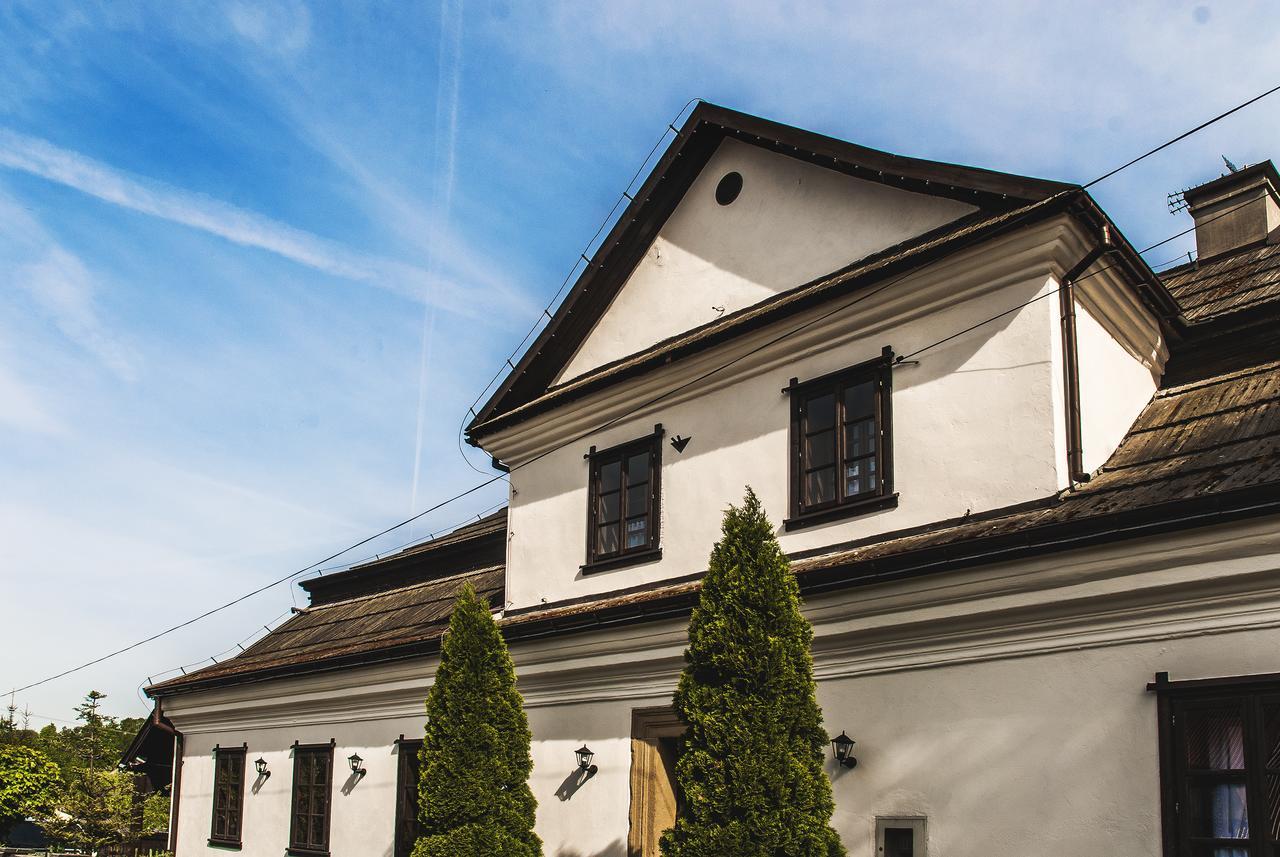 Hotel Pod Kogutkiem Krzywaczka Exteriör bild
