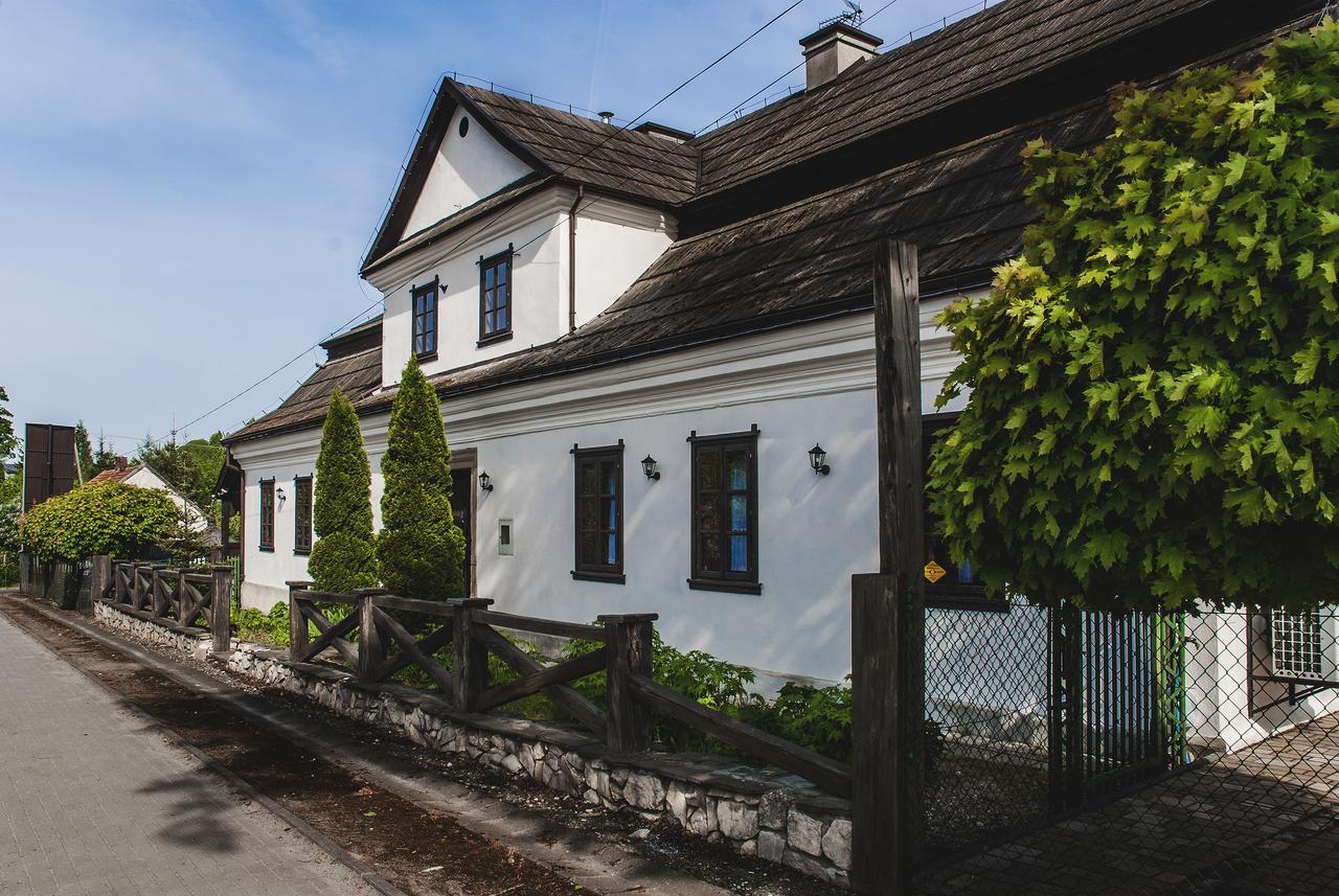 Hotel Pod Kogutkiem Krzywaczka Exteriör bild